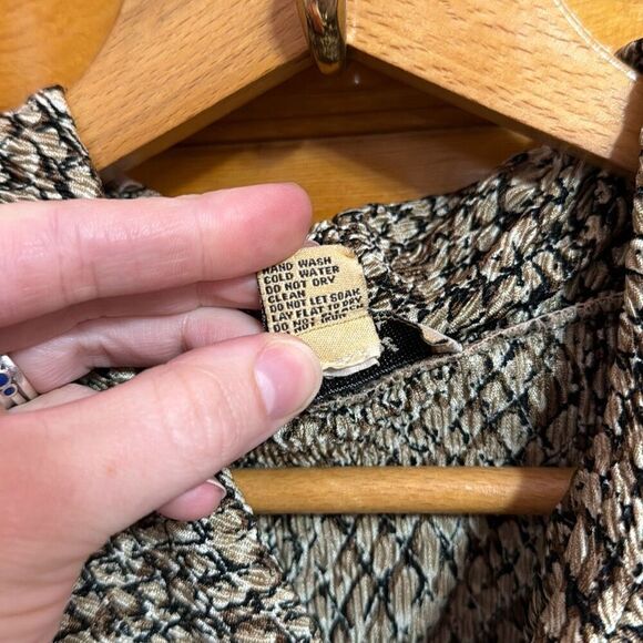 Pleat Pleat by Rafael Vintage Snakeskin Cowl Blouse Women’s Small - Picture 3 of 5